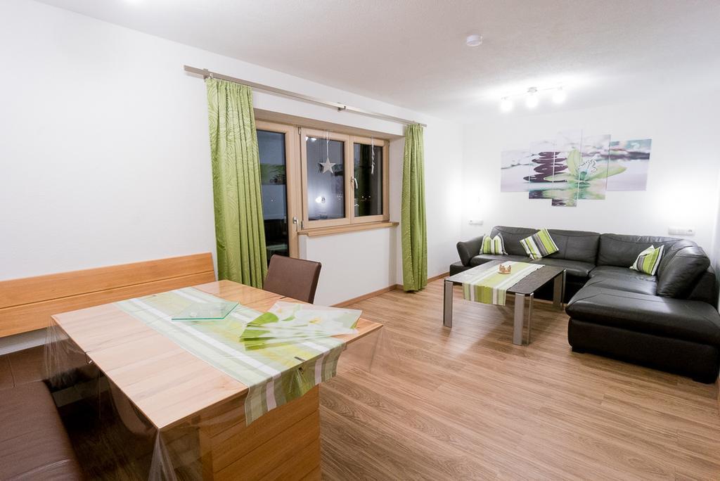 דירות מאיירהופן Haus Schennach חדר תמונה